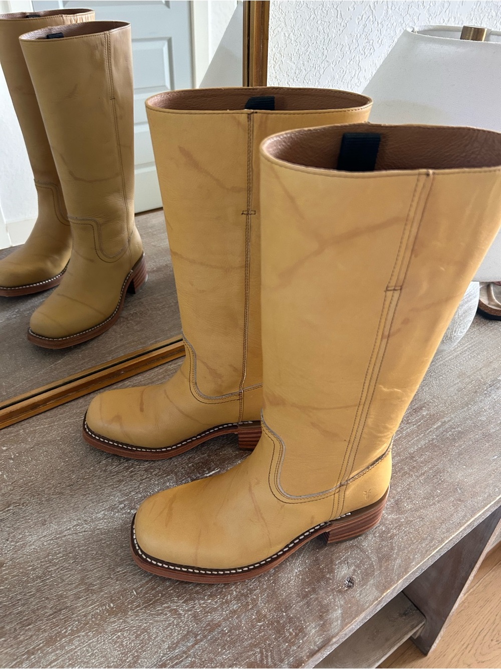 New Frye Campus 14L Boots Banana Yellow - Picture 6 of 9
